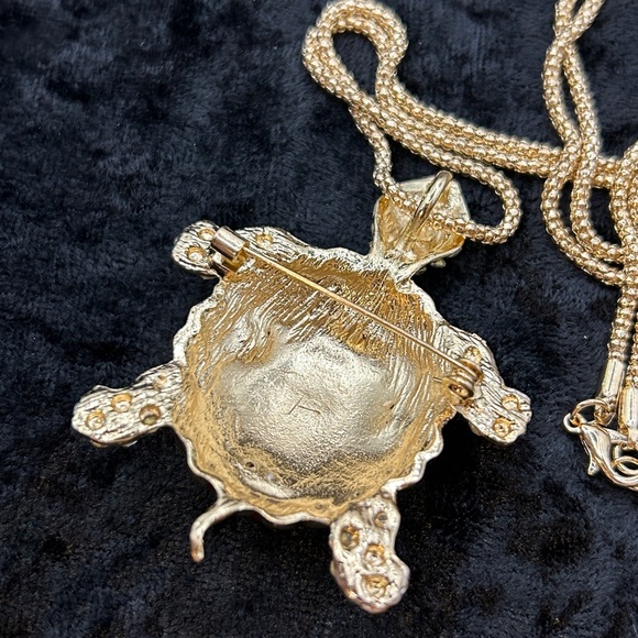 Betsey Johnson Red Rhinestone Turtle Pendant Necklace/Brooch - Picture 6 of 6